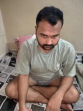 Snapshot of hahaha1319 chatting on October 1, 2025, 5:19 pm hahaha1319 online show from October 1, 2025, 5:19 pm