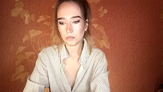 Snapshot of Awora_Wolf chatting on September 20, 2025, 2:40 pm Awora Wolf online show from September 20, 2025, 2:40 pm