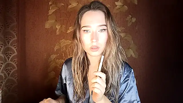 Snapshot of Awora_Wolf chatting on October 18, 2025, 7:58 pm Awora Wolf online show from October 18, 2025, 7:58 pm