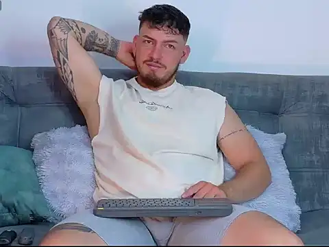 JaxRagnar088 online show from September 17, 2025, 9:27 pm