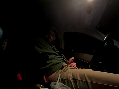 Snapshot of Chazington90 chatting on November 5, 2025, 9:31 am Chazington90 online show from November 5, 2025, 9:31 am