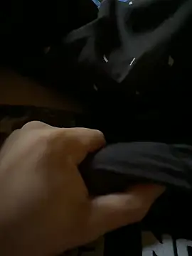 Snapshot of escobryuf chatting on November 1, 2025, 7:32 am escobryuf online show from November 1, 2025, 7:32 am