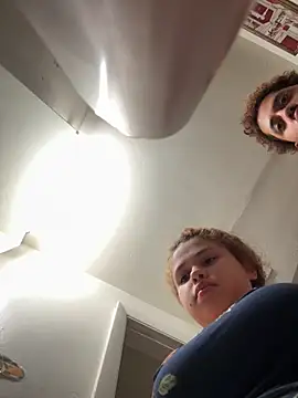 Snapshot of Fosforito37 chatting on October 6, 2025, 7:06 am Fosforito37 online show from October 6, 2025, 7:06 am