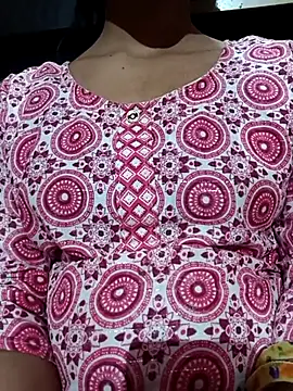 Snapshot of sweet_parul chatting on November 9, 2025, 2:04 pm sweet parul online show from November 9, 2025, 2:04 pm