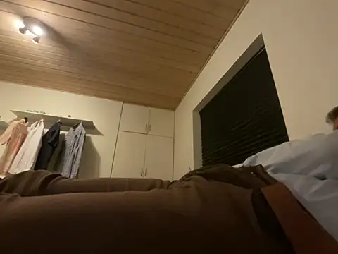 Snapshot of grandedane chatting on September 15, 2025, 7:58 pm grandedane online show from September 15, 2025, 7:58 pm