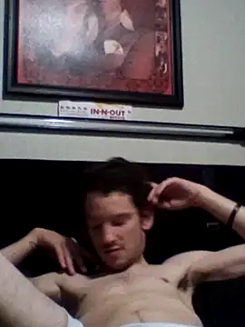 Snapshot of OchreTango466 chatting on September 17, 2025, 10:17 am OchreTango466 online show from September 17, 2025, 10:17 am