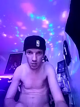 Snapshot of OchreTango466 chatting on October 31, 2025, 10:05 am OchreTango466 online show from October 31, 2025, 10:05 am