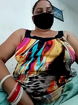 Rakhi sawant143 online show from September 29, 2025, 9:25 am