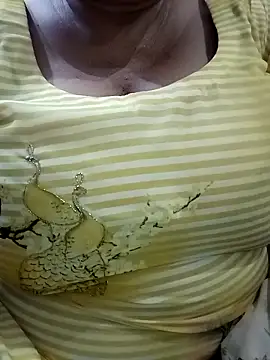 Snapshot of Rakhi_sawant143 chatting on October 12, 2025, 4:28 pm Rakhi sawant143 online show from October 12, 2025, 4:28 pm