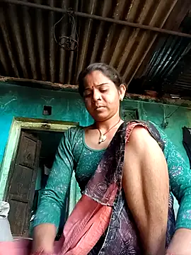 Snapshot of Hot_era chatting on November 1, 2025, 3:19 am Hot era online show from November 1, 2025, 3:19 am