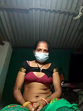 Snapshot of Hot-honi chatting on September 11, 2025, 9:37 pm Hot-honi online show from September 11, 2025, 9:37 pm