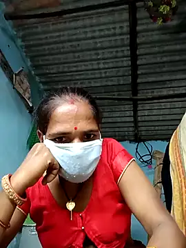 Snapshot of Hot-honi chatting on September 30, 2025, 1:16 pm Hot-honi online show from September 30, 2025, 1:16 pm