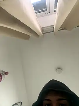 Banandgdjrb online show from November 17, 2025, 4:13 pm