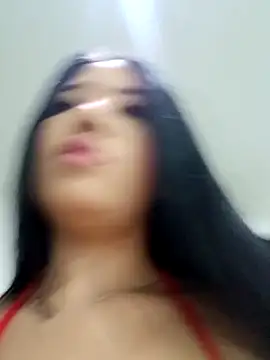 Snapshot of Trixiel_Hux chatting on October 29, 2025, 1:19 am Trixiel Hux online show from October 29, 2025, 1:19 am