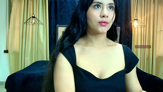 Honey Love   online show from September 30, 2025, 1:38 pm