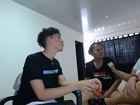 Snapshot of brutal_dirty_sex chatting on September 9, 2025, 9:47 pm brutal dirty sex online show from September 9, 2025, 9:47 pm