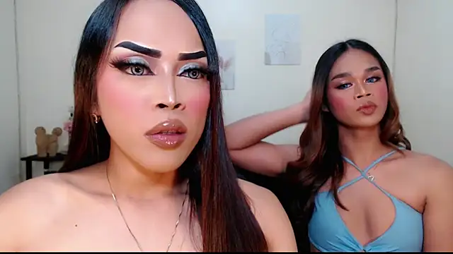 Snapshot of Lessandra_Lust chatting on September 16, 2025, 3:57 pm Lessandra Lust online show from September 16, 2025, 3:57 pm