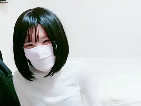 Snapshot of maika_chan chatting on November 3, 2025, 3:19 am maika chan online show from November 3, 2025, 3:19 am