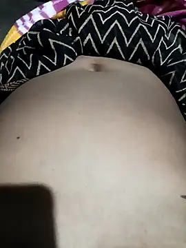 Radha8080 online show from October 3, 2025, 8:28 pm