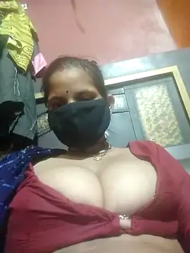 Snapshot of Jyoti_chauhan chatting on September 25, 2025, 4:32 pm Jyoti chauhan online show from September 25, 2025, 4:32 pm