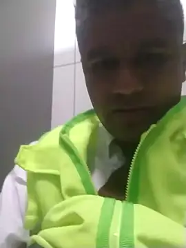 Snapshot of danigarci2307 chatting on September 23, 2025, 2:25 am danigarci2307 online show from September 23, 2025, 2:25 am