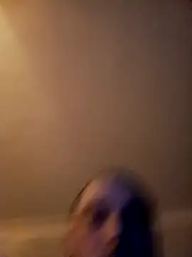 Snapshot of branletteur chatting on October 18, 2025, 12:02 am branletteur online show from October 18, 2025, 12:02 am