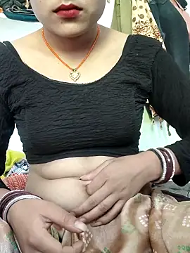 Snapshot of CUTE-003 chatting on October 15, 2025, 8:47 am CUTE-003 online show from October 15, 2025, 8:47 am