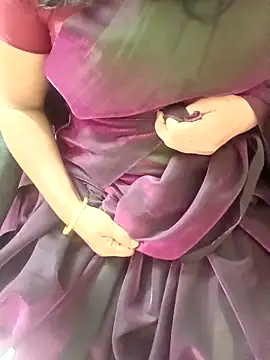 Snapshot of monaa-darling chatting on October 6, 2025, 3:26 am monaa-darling online show from October 6, 2025, 3:26 am