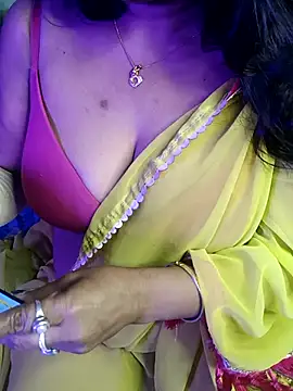 Snapshot of monaa-darling chatting on October 31, 2025, 8:54 pm monaa-darling online show from October 31, 2025, 8:54 pm