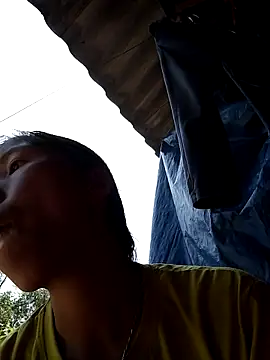 Snapshot of hera-00 chatting on September 17, 2025, 6:37 am hera-00 online show from September 17, 2025, 6:37 am