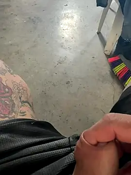 cfomega4592 online show from October 10, 2025, 5:56 pm