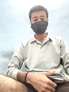 Snapshot of GirlsCrush_ chatting on November 8, 2025, 7:34 pm GirlsCrush online show from November 8, 2025, 7:34 pm