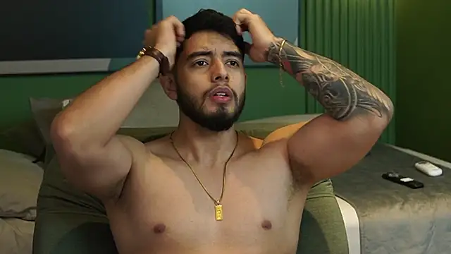 Snapshot of Nick_Vans chatting on September 15, 2025, 2:06 pm Nick Vans online show from September 15, 2025, 2:06 pm