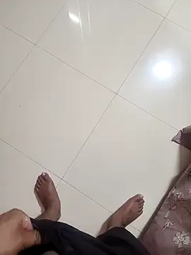 Snapshot of Rk3BULL chatting on October 6, 2025, 7:11 pm Rk3BULL online show from October 6, 2025, 7:11 pm