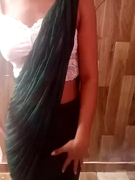 Snapshot of seema_rani68 chatting on October 16, 2025, 5:08 am seema rani68 online show from October 16, 2025, 5:08 am