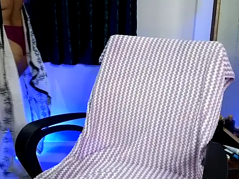 Snapshot of mansi201 chatting on October 1, 2025, 12:55 pm mansi201 online show from October 1, 2025, 12:55 pm