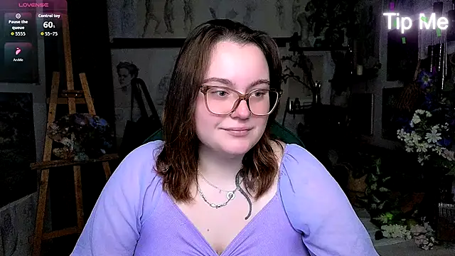 Snapshot of KatrinClark chatting on September 16, 2025, 5:03 pm KatrinClark online show from September 16, 2025, 5:03 pm