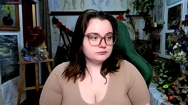 Snapshot of KatrinClark chatting on October 18, 2025, 4:08 pm KatrinClark online show from October 18, 2025, 4:08 pm