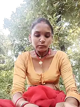 Idhika Jha online show from September 22, 2025, 2:57 am