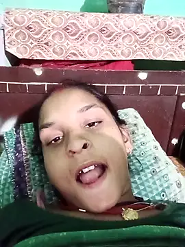 Idhika Jha online show from October 15, 2025, 3:12 pm