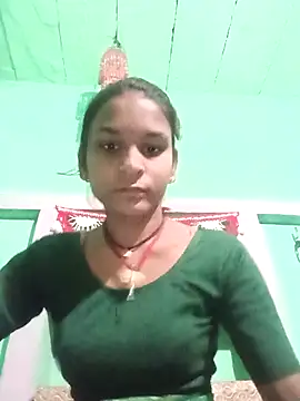 Idhika Jha online show from October 19, 2025, 12:33 am