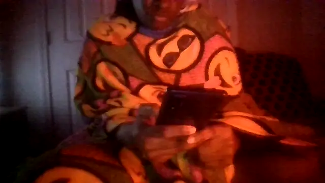 Snapshot of prettymaa chatting on September 28, 2025, 12:27 am prettymaa online show from September 28, 2025, 12:27 am