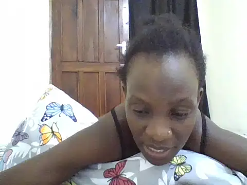 Snapshot of Lusty_Aliyah chatting on September 13, 2025, 11:10 am Lusty Aliyah online show from September 13, 2025, 11:10 am