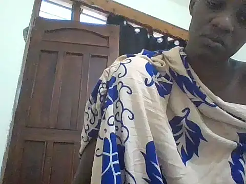 Snapshot of Lusty_Aliyah chatting on September 24, 2025, 12:41 pm Lusty Aliyah online show from September 24, 2025, 12:41 pm