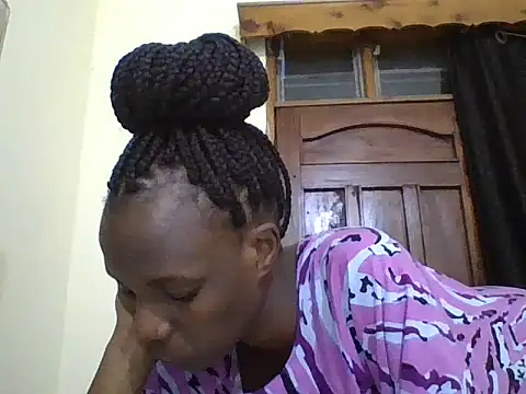 Snapshot of Lusty_Aliyah chatting on September 26, 2025, 4:55 pm Lusty Aliyah online show from September 26, 2025, 4:55 pm