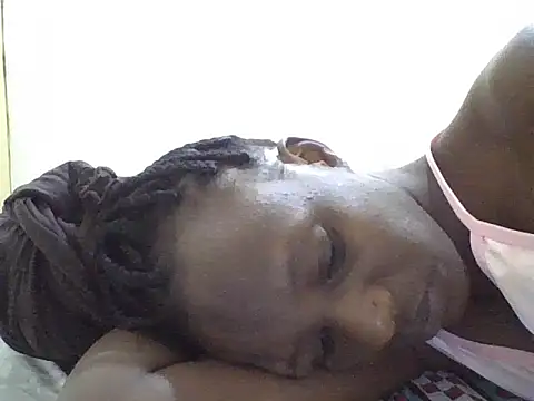 Snapshot of Lusty_Aliyah chatting on October 6, 2025, 8:06 pm Lusty Aliyah online show from October 6, 2025, 8:06 pm