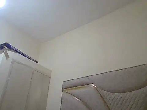 Snapshot of Lusty_Aliyah chatting on October 16, 2025, 6:47 am Lusty Aliyah online show from October 16, 2025, 6:47 am