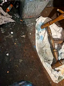 Snapshot of Bush_smusher chatting on September 13, 2025, 9:42 am Bush smusher online show from September 13, 2025, 9:42 am