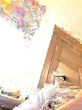 Snapshot of Bush_smusher chatting on October 13, 2025, 10:32 pm Bush smusher online show from October 13, 2025, 10:32 pm