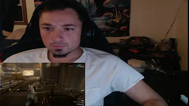 Snapshot of YoBlezz chatting on September 22, 2025, 1:18 am YoBlezz online show from September 22, 2025, 1:18 am